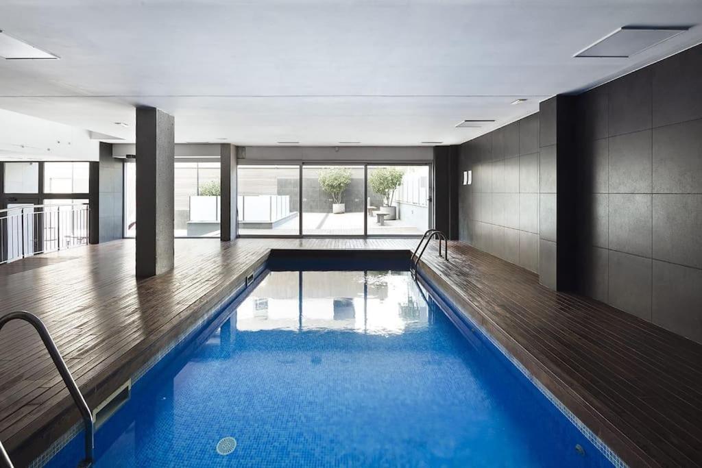 Cozy Apartment Forum Beach 산트 아드리아 데 베소스 외부 사진