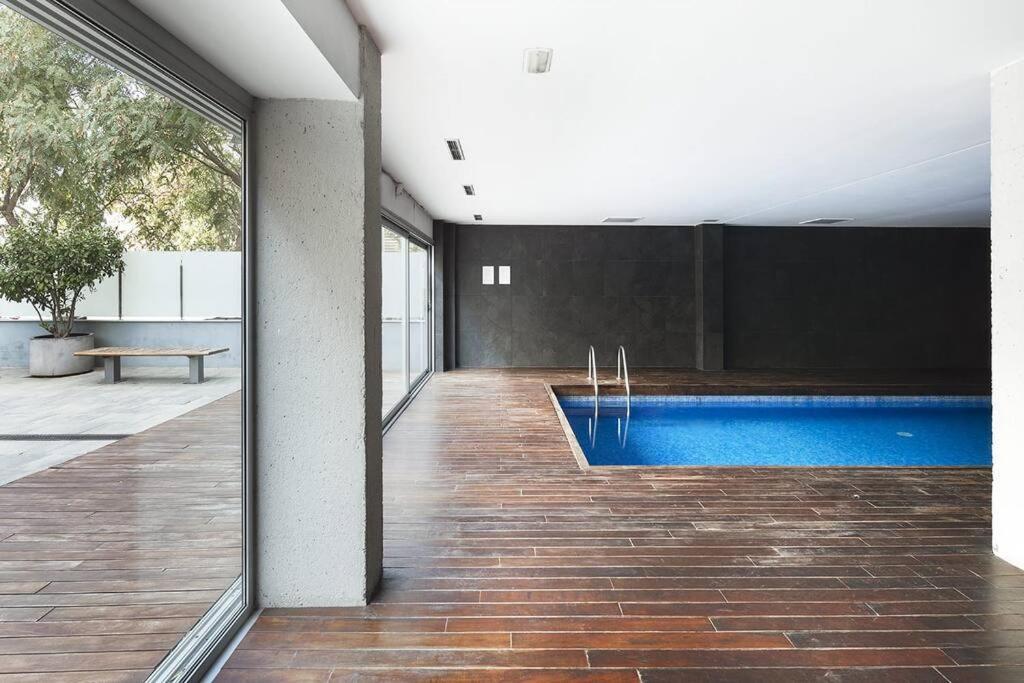 Cozy Apartment Forum Beach 산트 아드리아 데 베소스 외부 사진