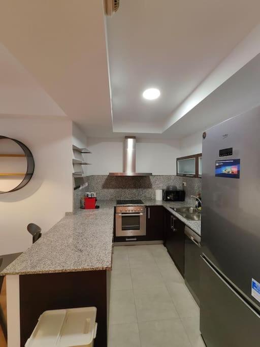 Cozy Apartment Forum Beach 산트 아드리아 데 베소스 외부 사진